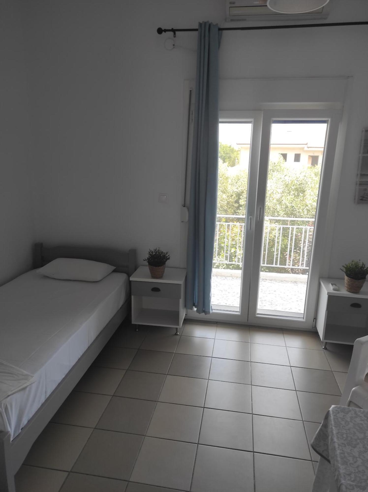 Noula Rooms Makrygialos Exterior photo